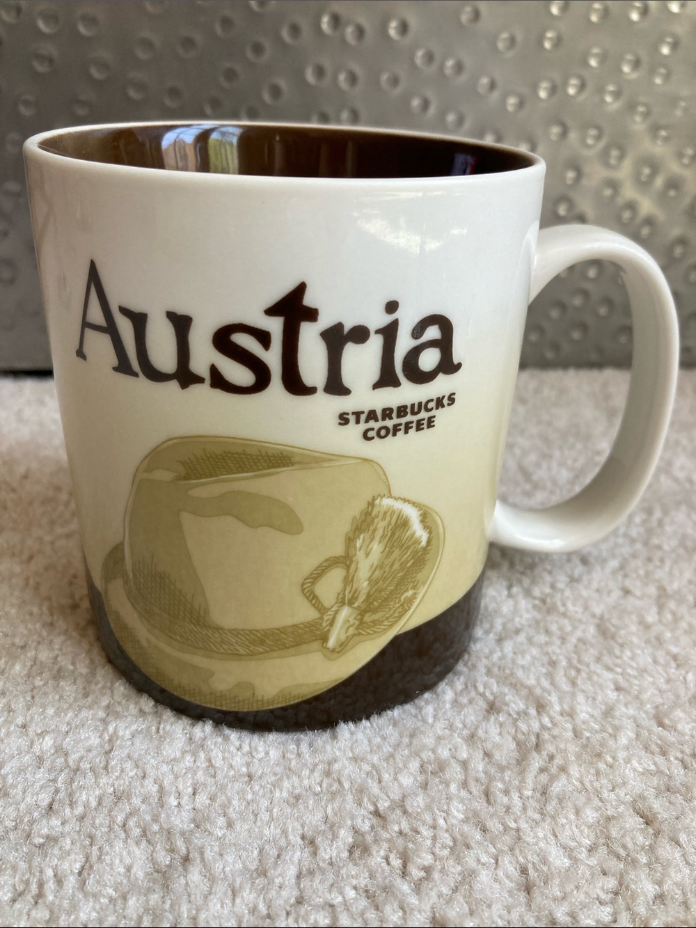Starbucks Austria 16 oz mug